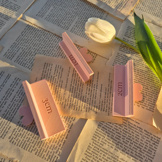 Bookshelf Alignment Guide