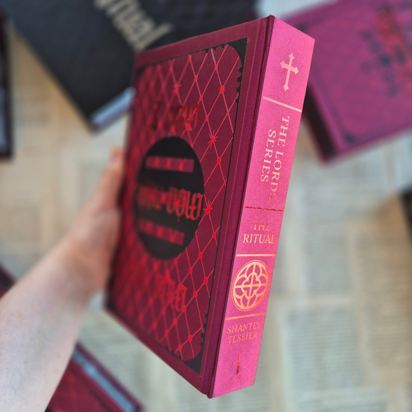 The L.O.R.D's Series with sprayed edges