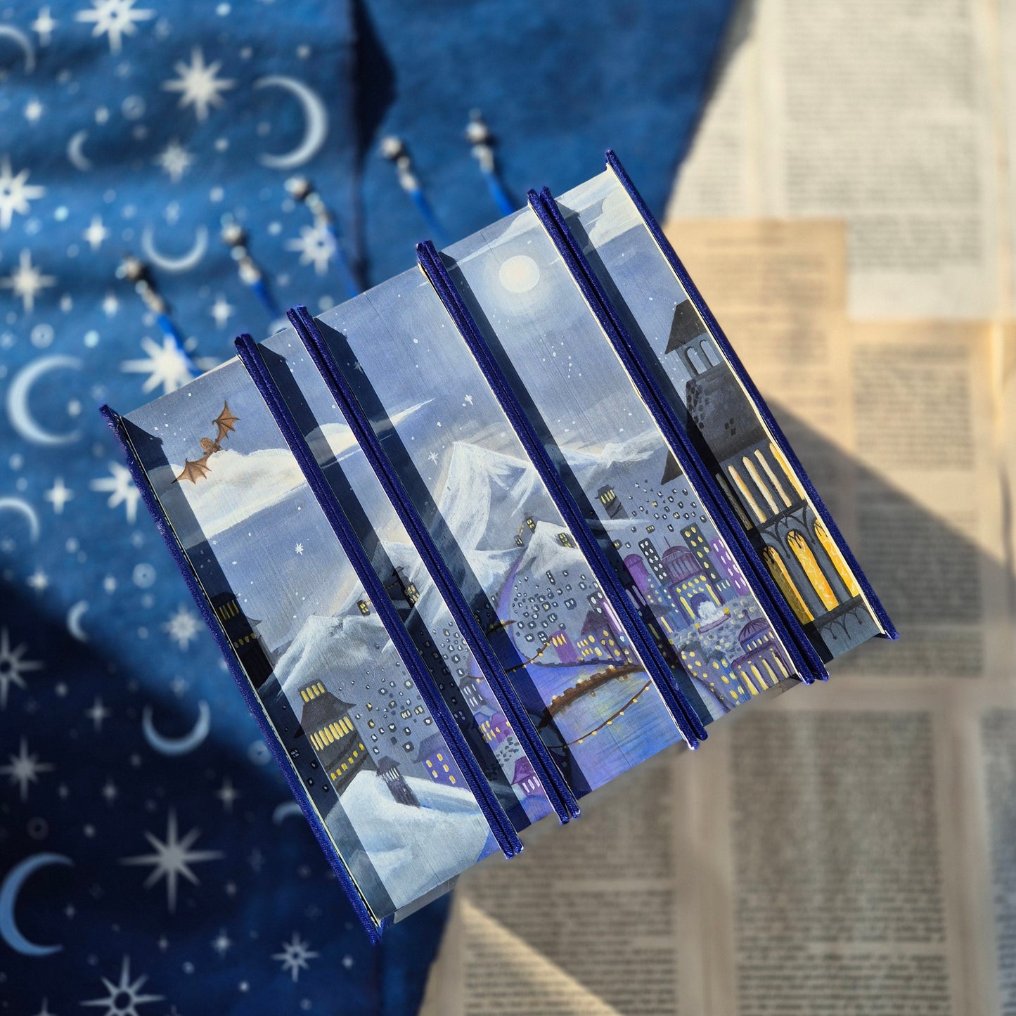 ACOTAR Velaris - Hand Painted Edges Rebound Set 1 of 1