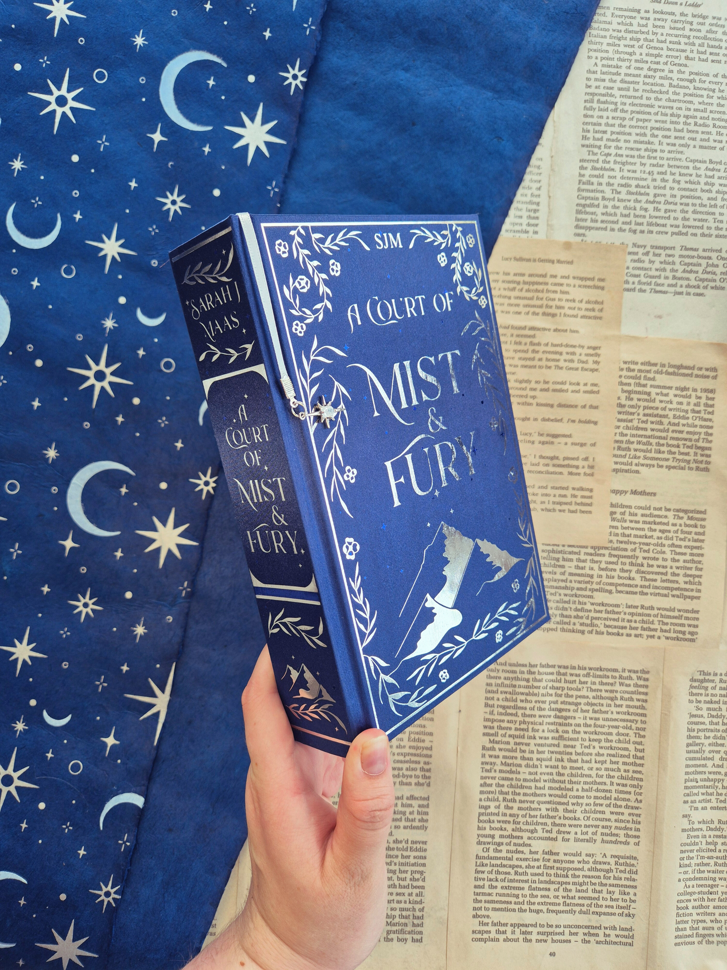 A Court of Mist and Fury - Night Court Edition