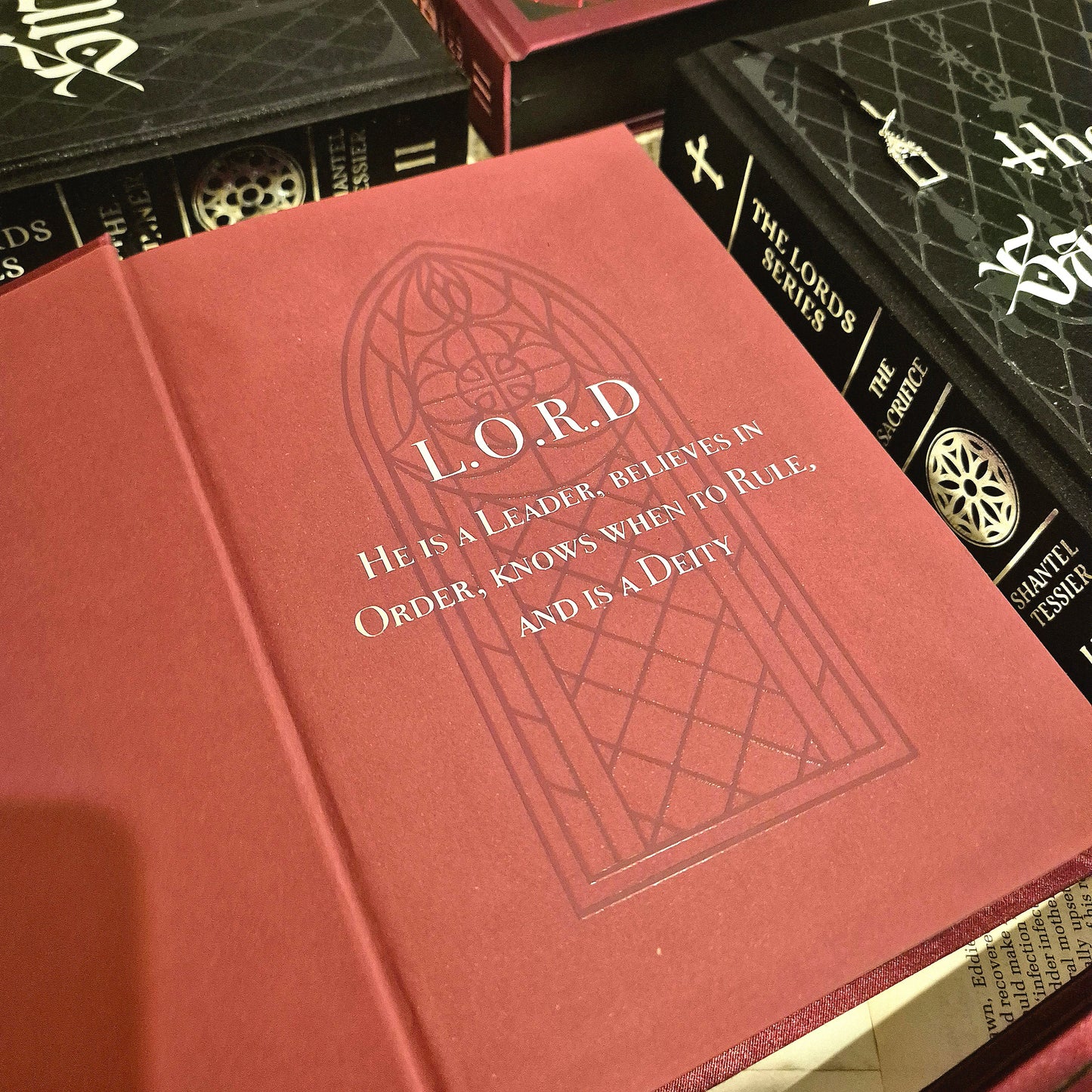 The L.O.R.D's Series with sprayed edges