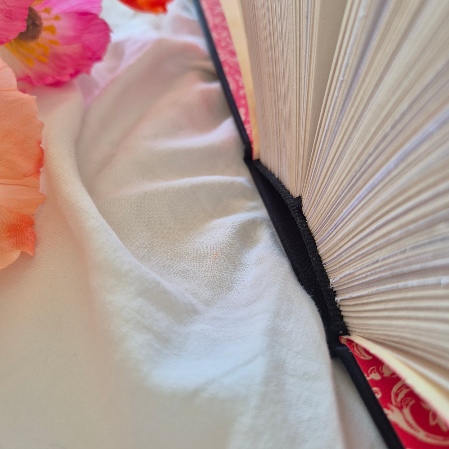 A Tandem Read of Twilight and Midnight Sun