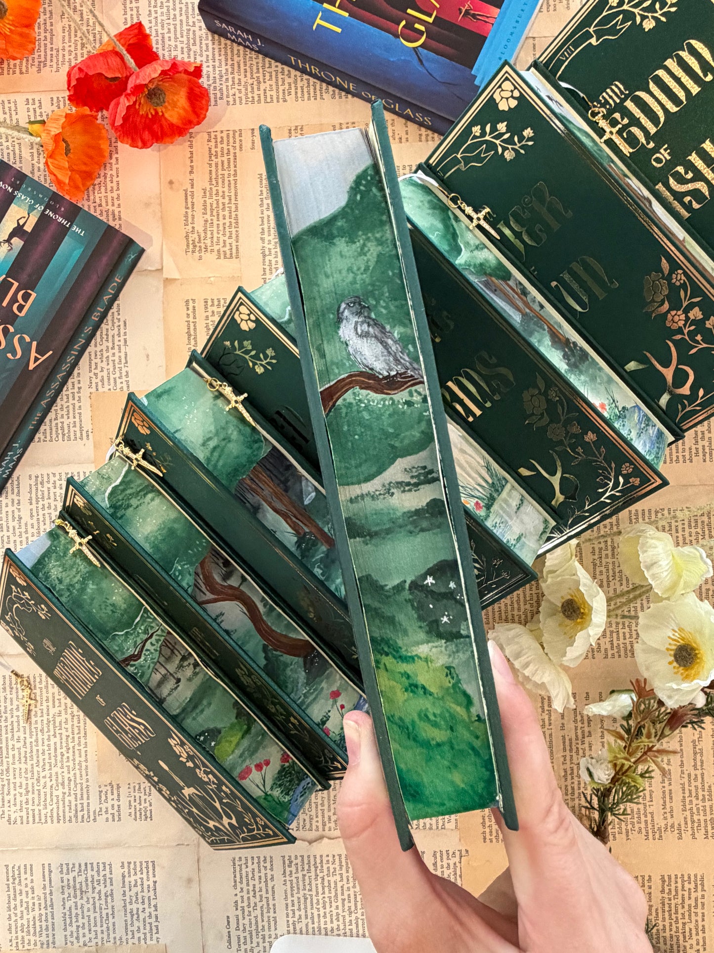 Throne Of Glass Set - Full Watercolour Edges