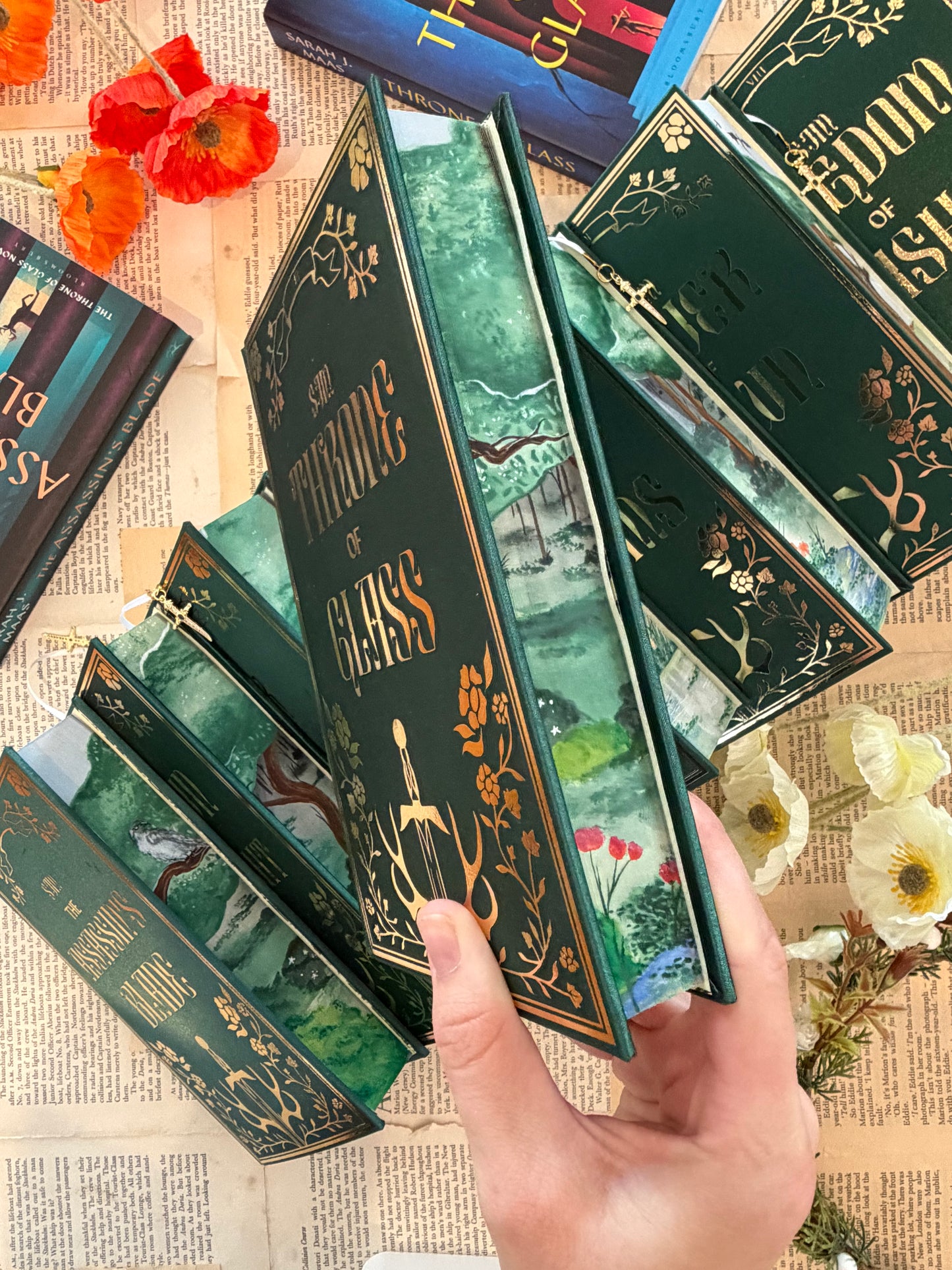 Throne Of Glass Set - Full Watercolour Edges