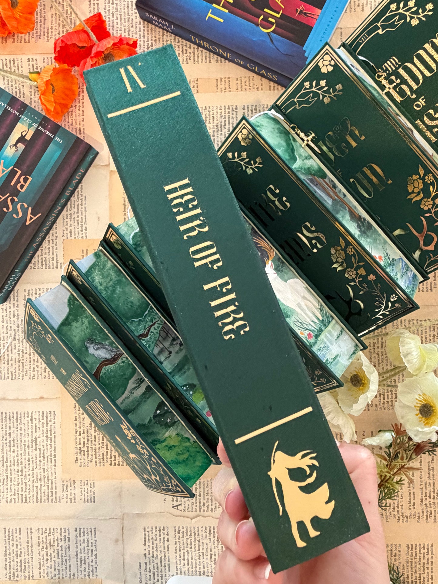 Throne Of Glass Set - Full Watercolour Edges