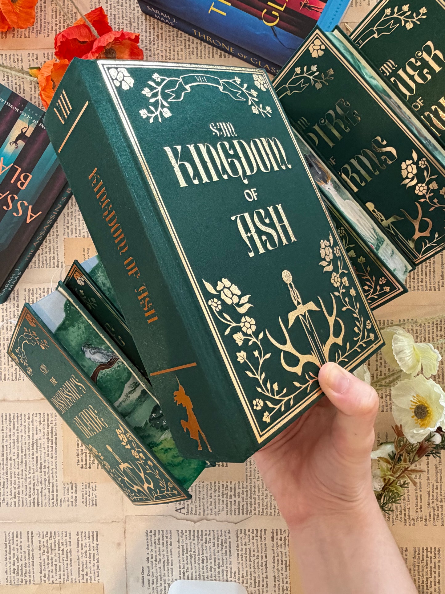 Throne Of Glass Set - Full Watercolour Edges